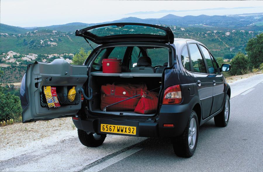  Renault Scenic RX4 2000 года  (фото 36 из 66)